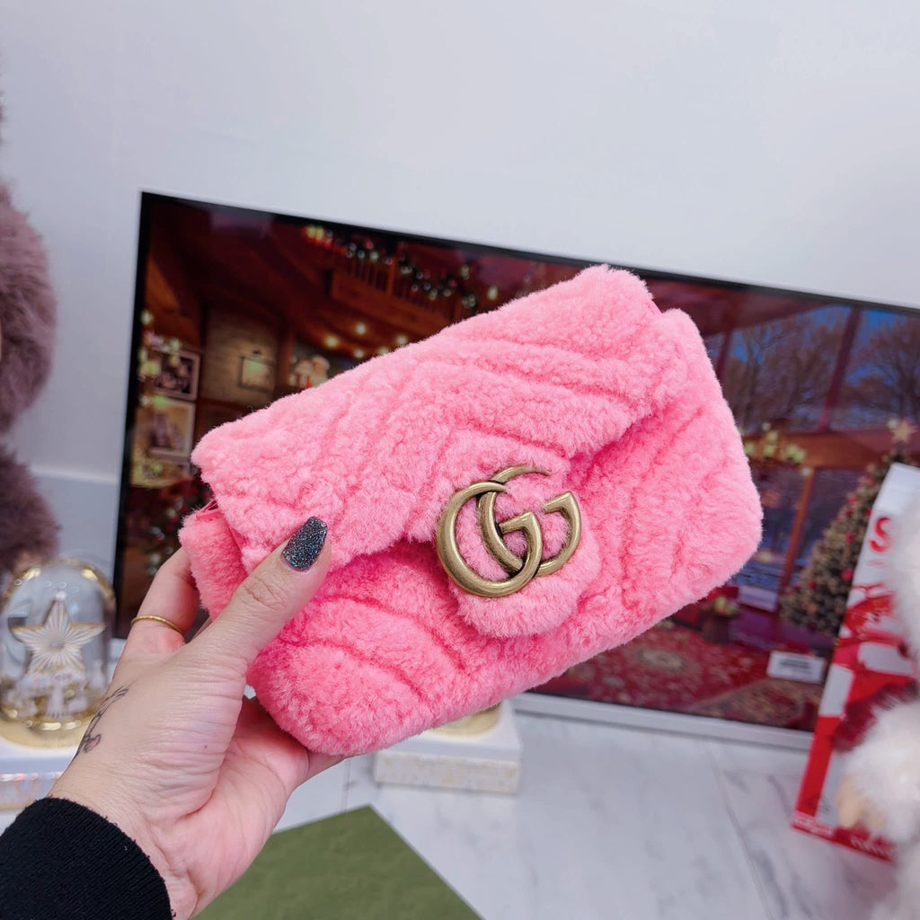 Gucci Marmont Pink Shearling Super Mini WOC – Gold Hardware
