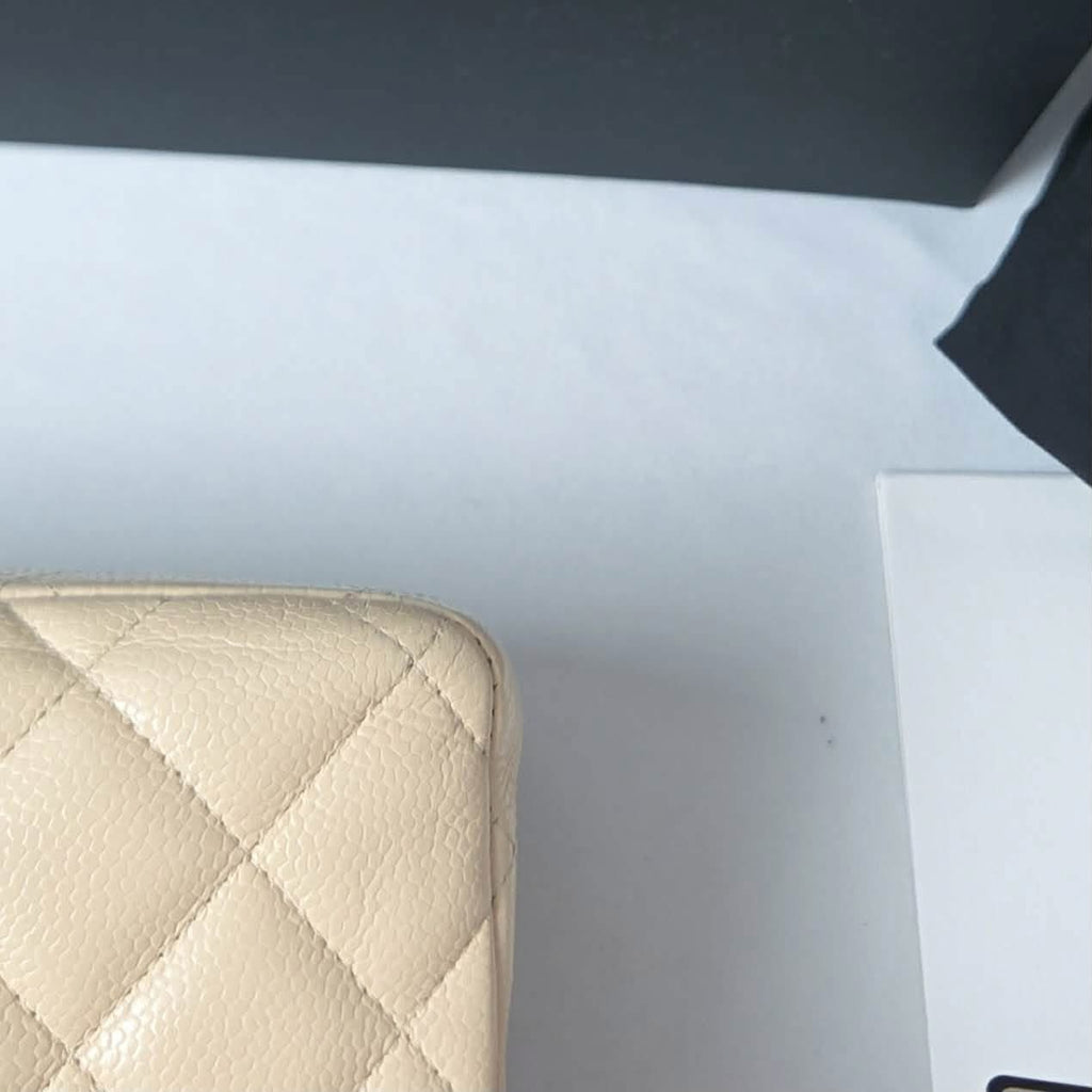 Chanel Classic Flap Jumbo Caviar – Beige