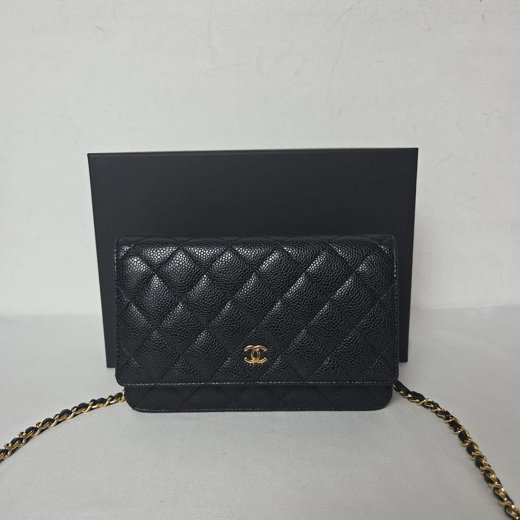 Chanel Wallet on Chain (WOC)