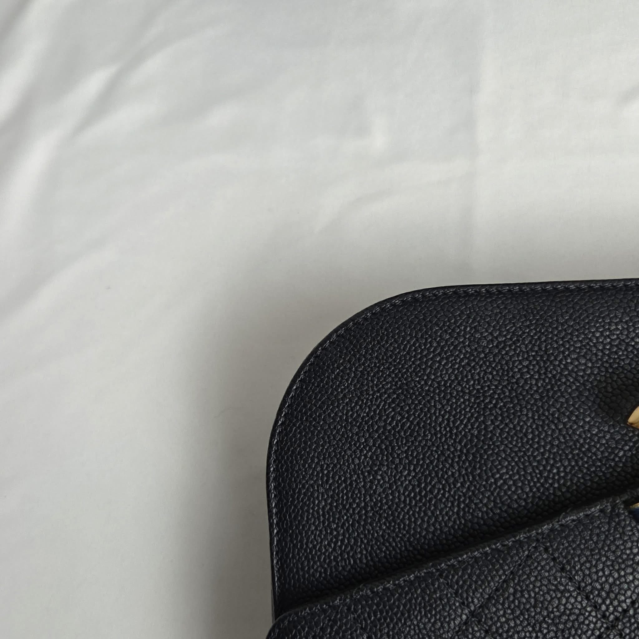 Chanel Chanel Handle & Crossbody Caviar Black Gold