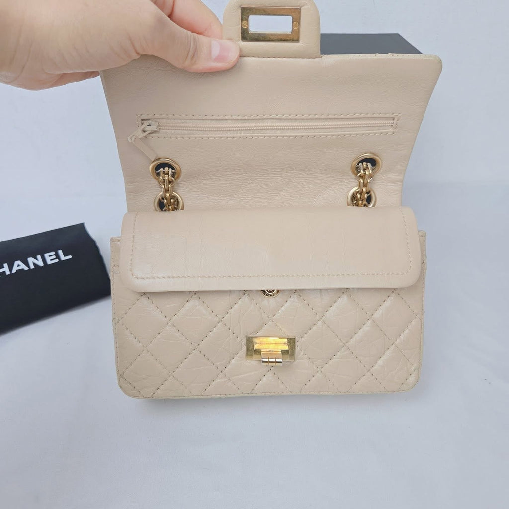 Chanel 2.55 Reissue Beige Gold Calfskin – Classic Timeless Flap