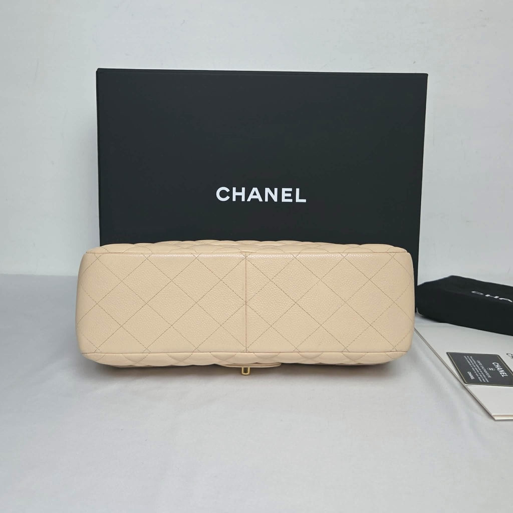 Chanel Classic Flap Jumbo Caviar – Beige
