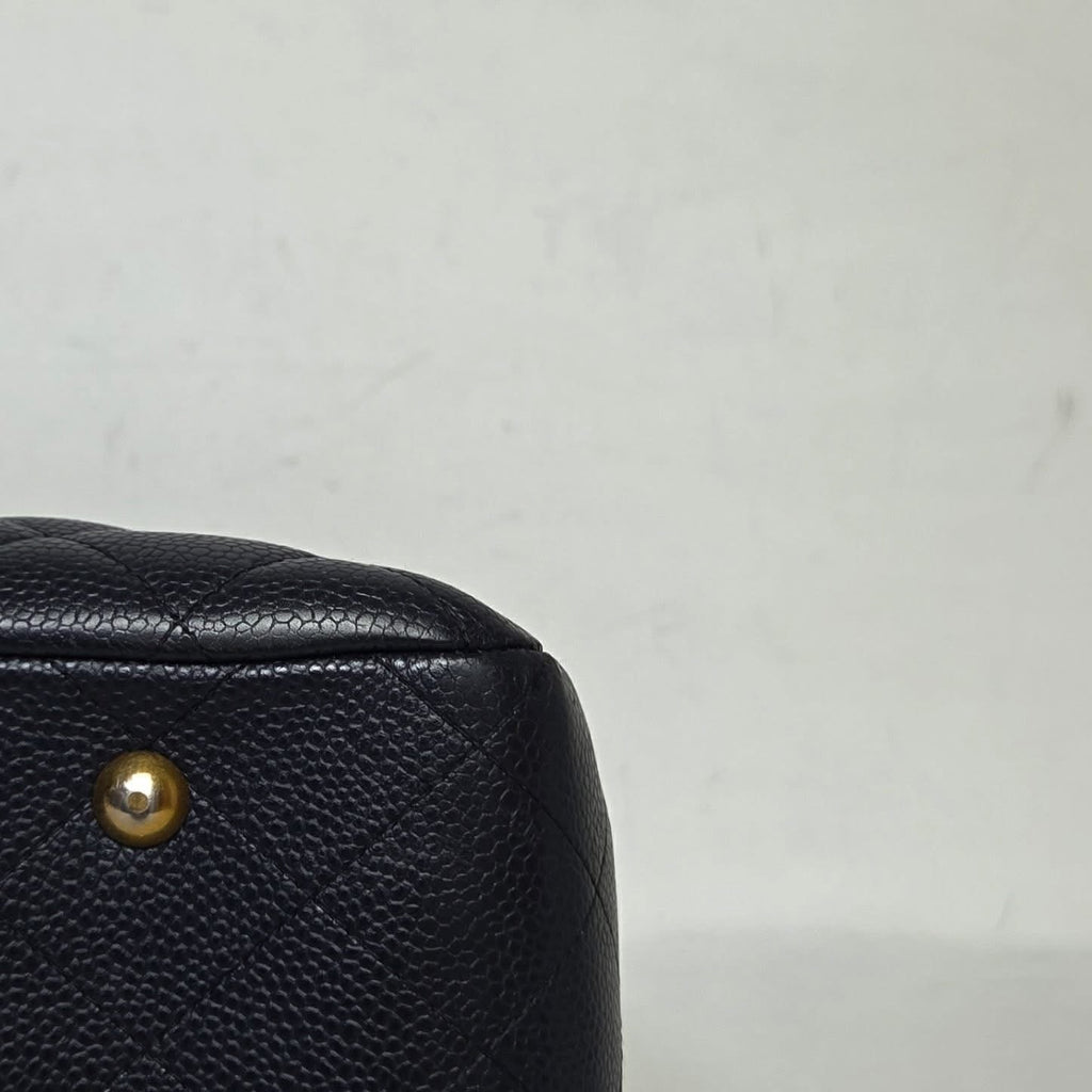 Chanel Caviar Quilted Classic