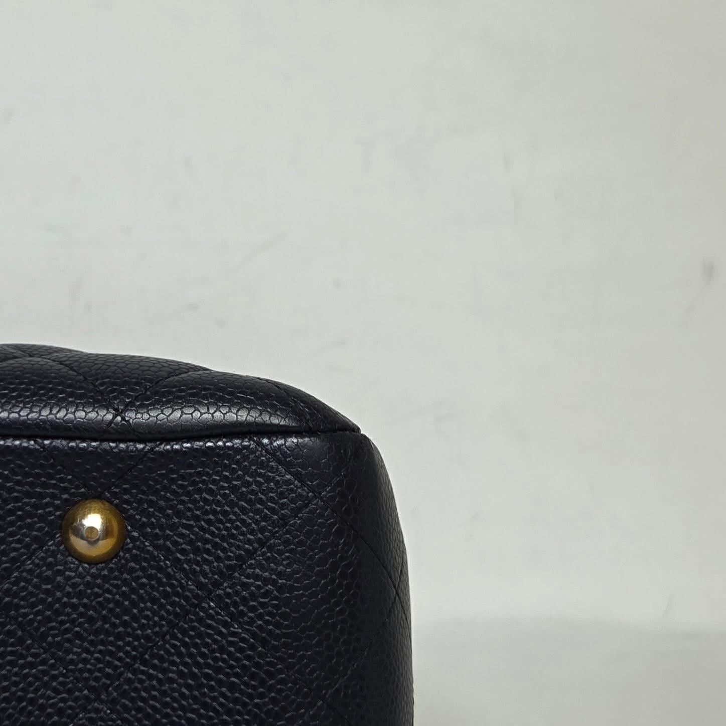 Chanel Caviar Quilted Classic
