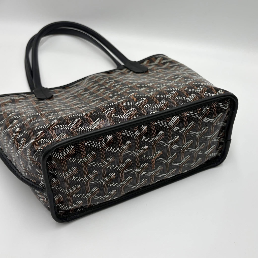 Goyard Saint Louis PM Tote with Pouch