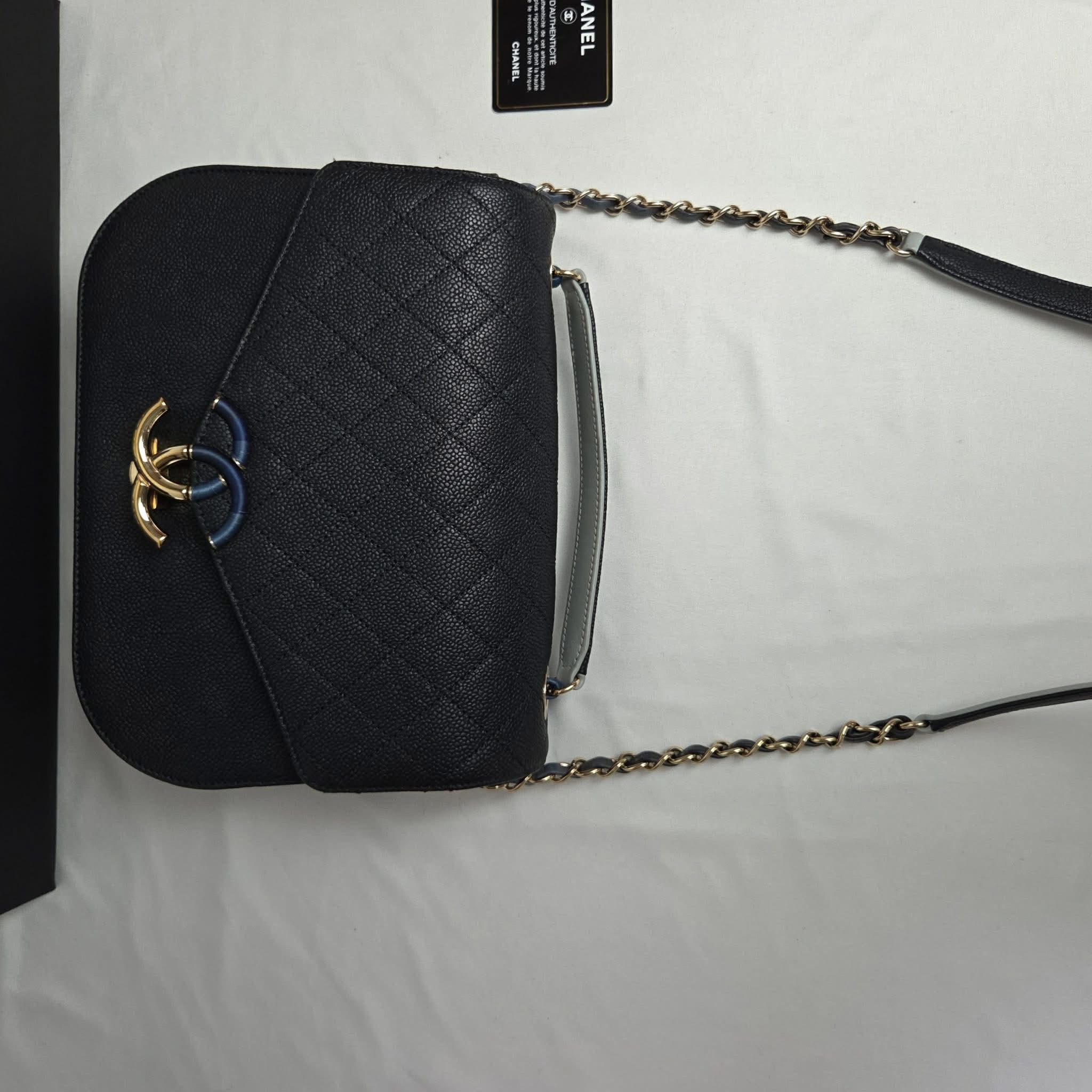 Chanel Chanel Handle & Crossbody Caviar Black Gold