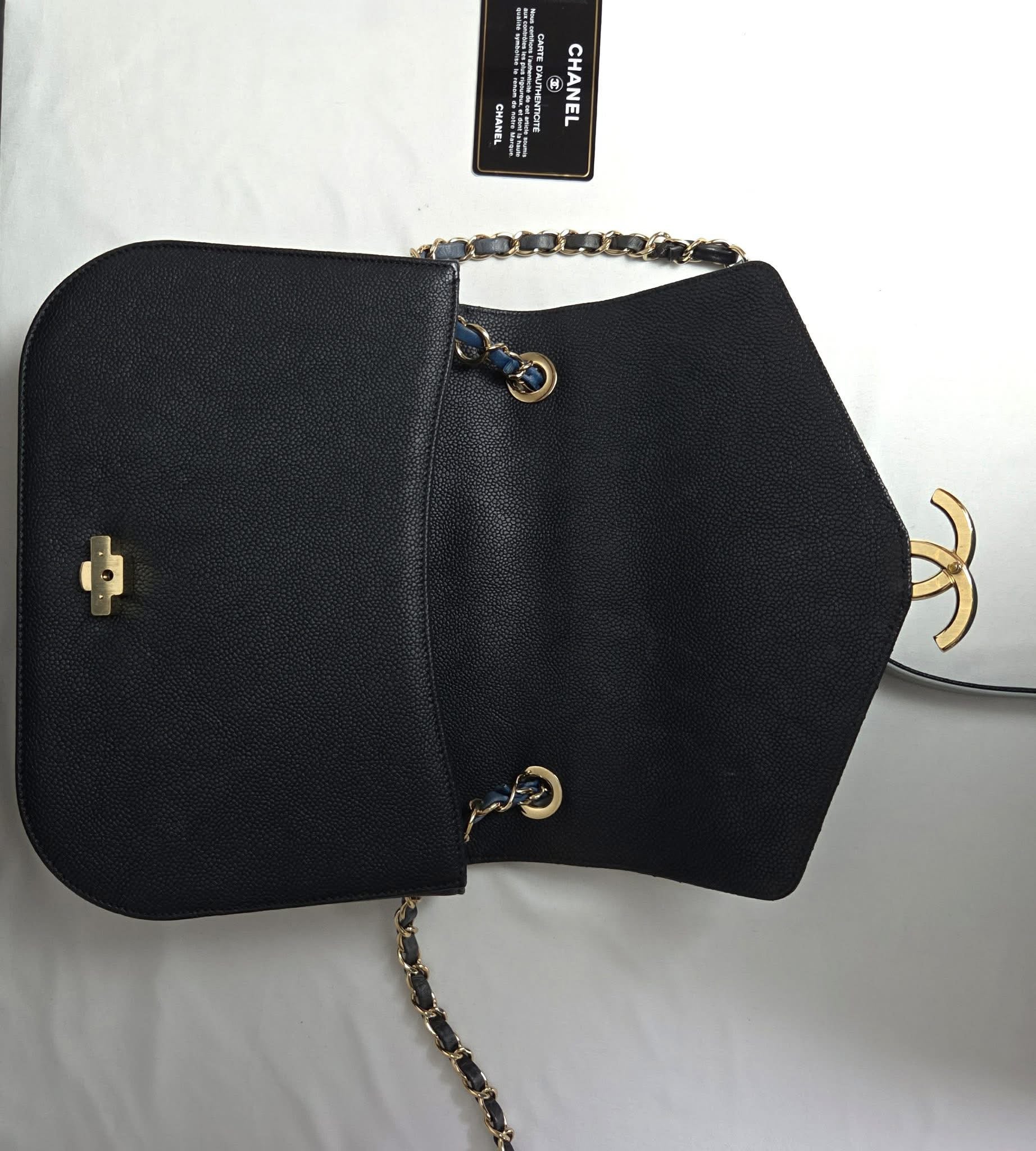 Chanel Chanel Handle & Crossbody Caviar Black Gold
