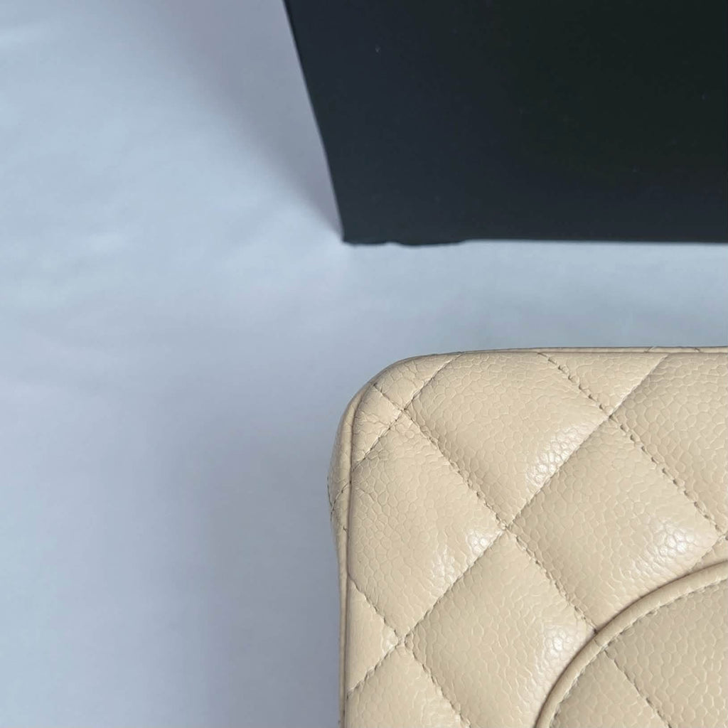 Chanel Classic Flap Jumbo Caviar – Beige