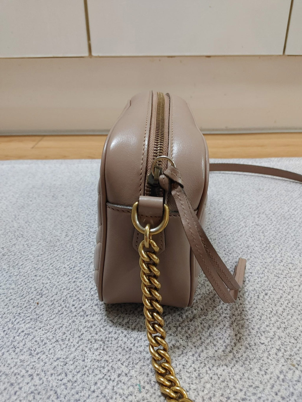 Gucci GG Marmont Matelassé Camera Bag – Dusty Nude / Taupe – Gold Hardware