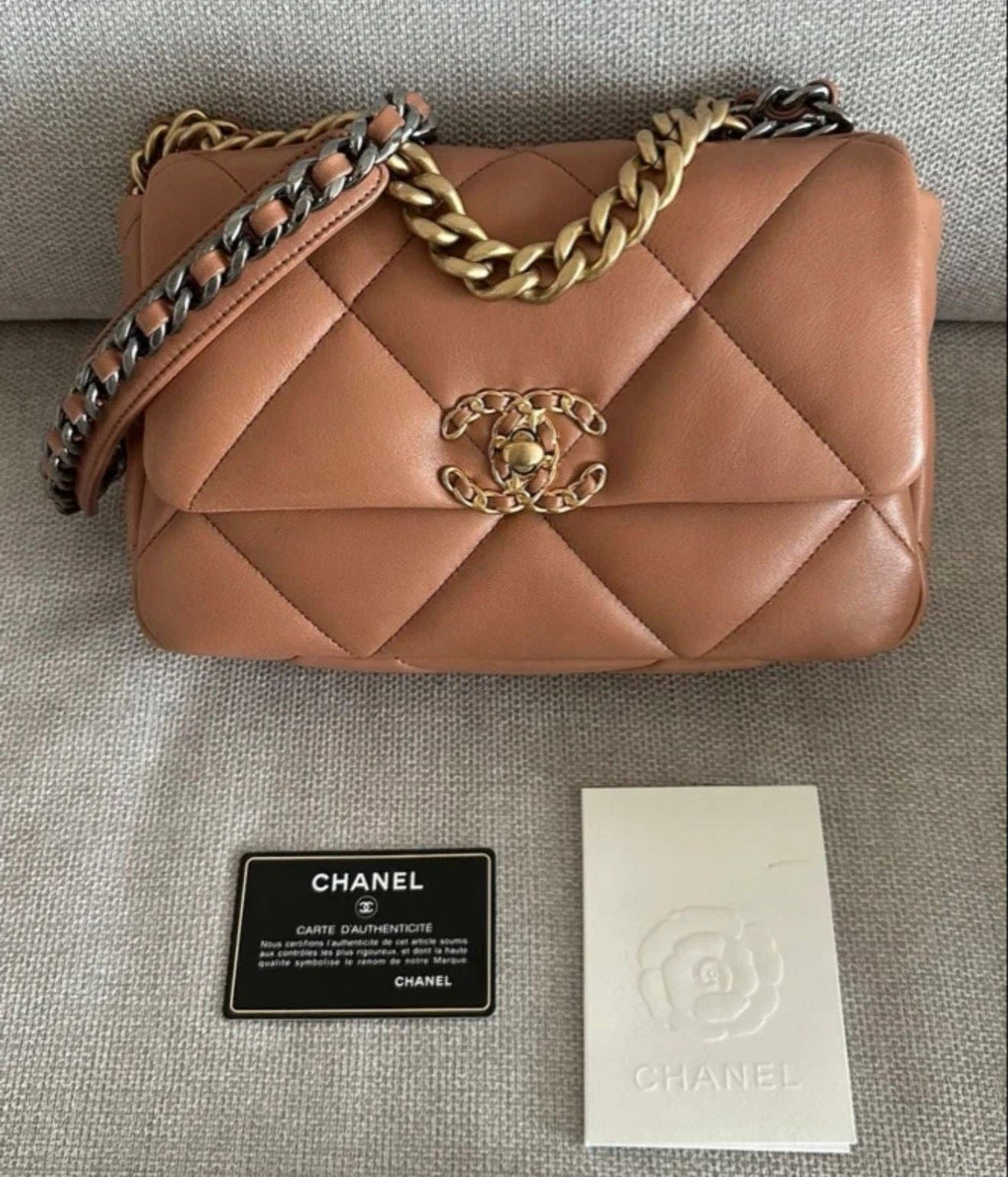 Chanel Chanel 19 Small Flap Bag – Caramel