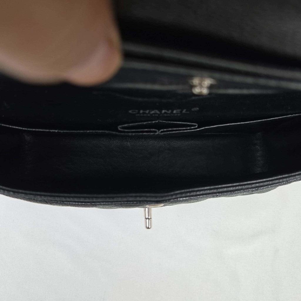 Chanel Classic Medium Caviar Black SHW