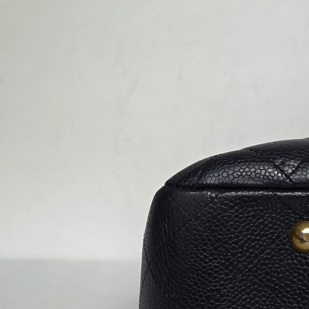 Chanel Caviar Quilted Classic