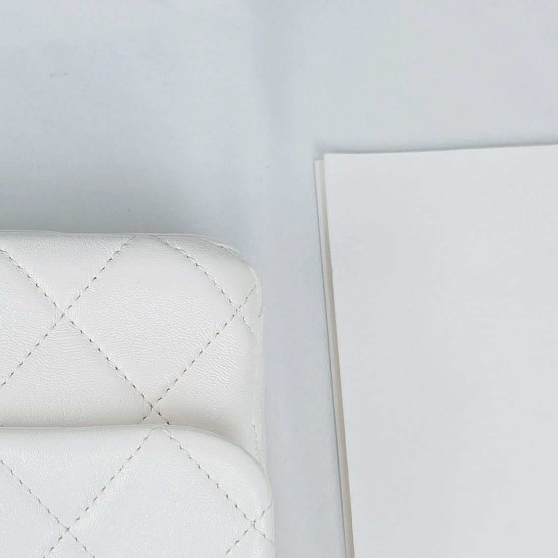 Chanel Chanel 25 White Quilted Flap Bag GHW