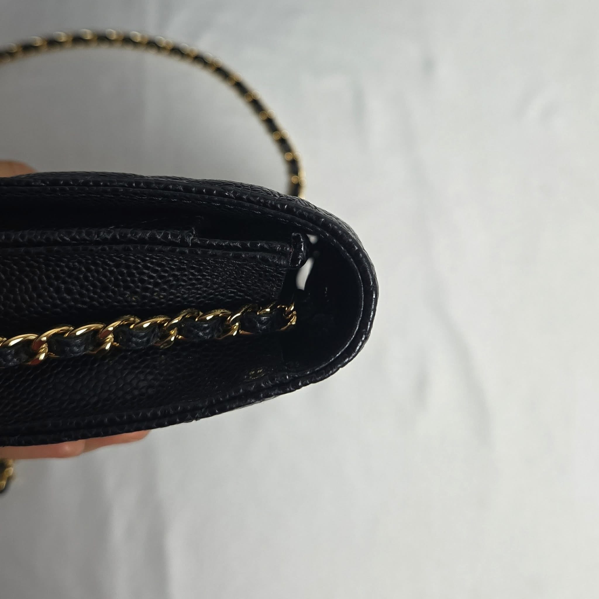 Chanel Wallet on Chain (WOC)