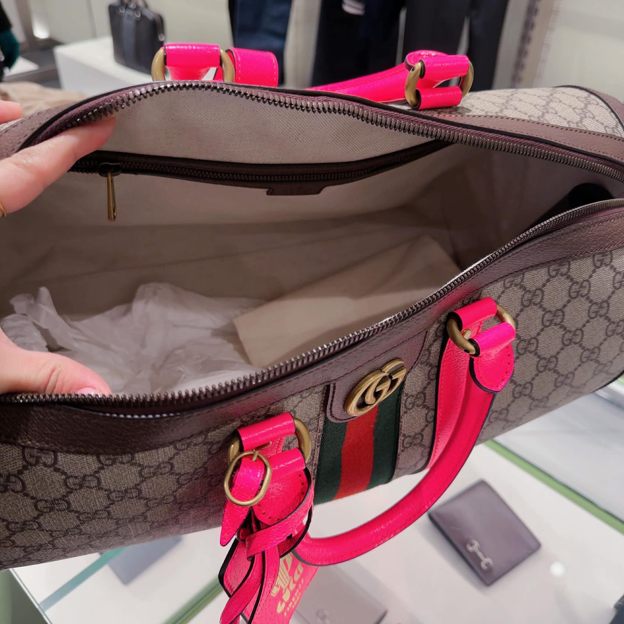 Gucci GG Supreme Duffle Bag – Brown Canvas – Neon Pink Handles – Web Stripe