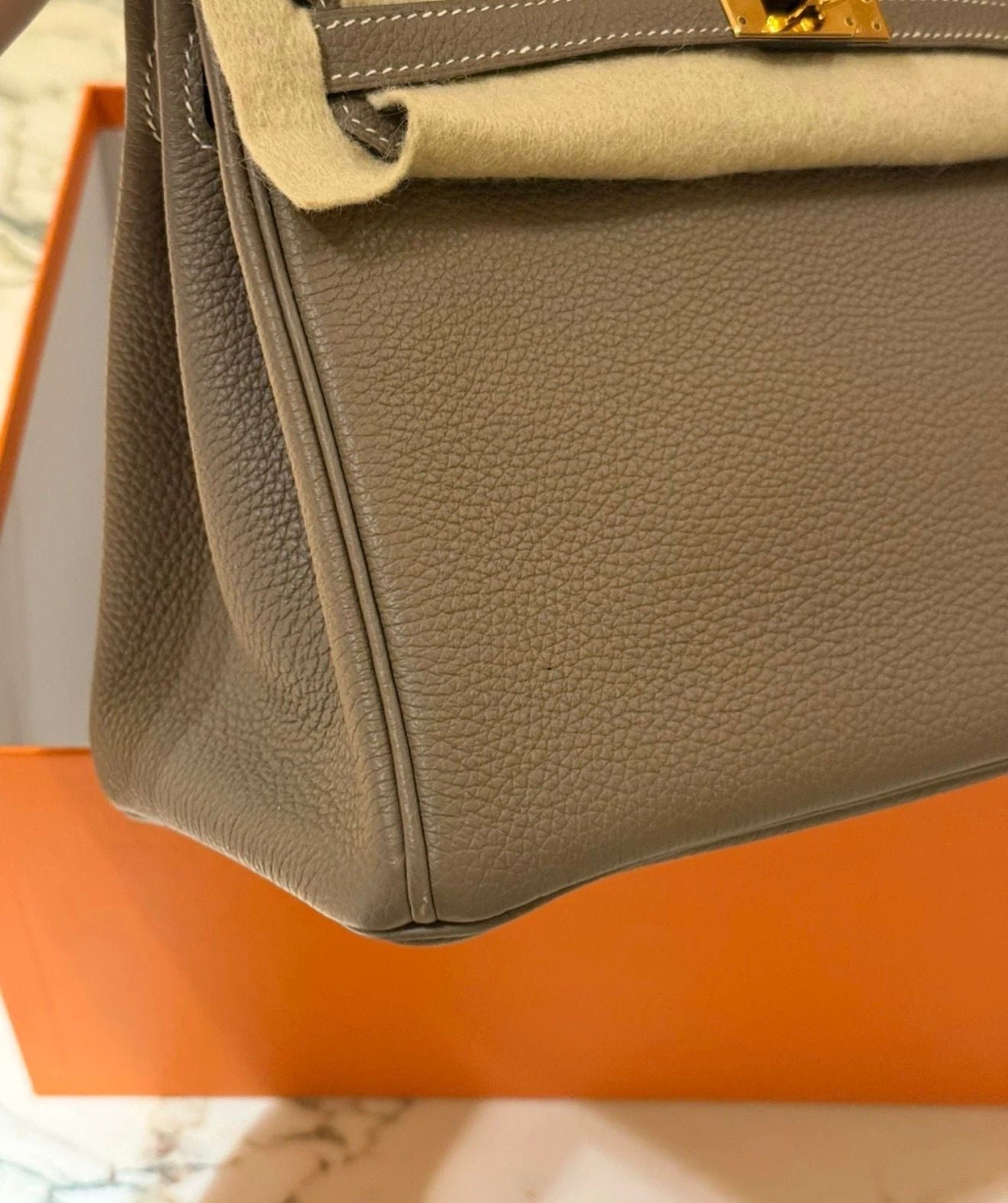 Hermès Birkin 25 – Etoupe Leather Gold Hardware