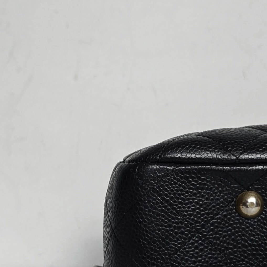 Chanel Caviar Quilted Classic