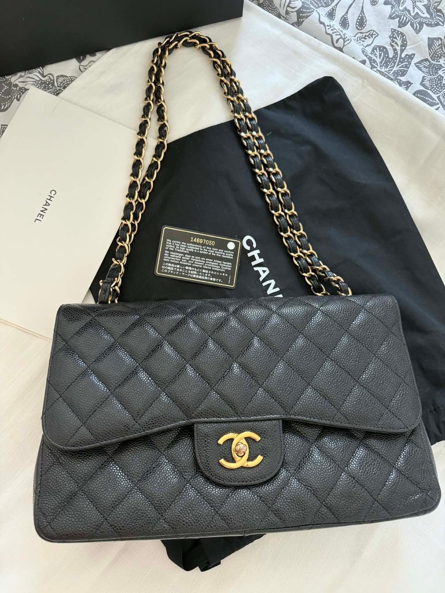 Chanel Classic Flap Jumbo