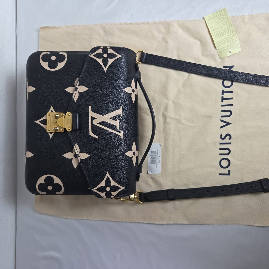Louis Vuitton Pochette Métis Monogram Giant Empreinte Black Beige