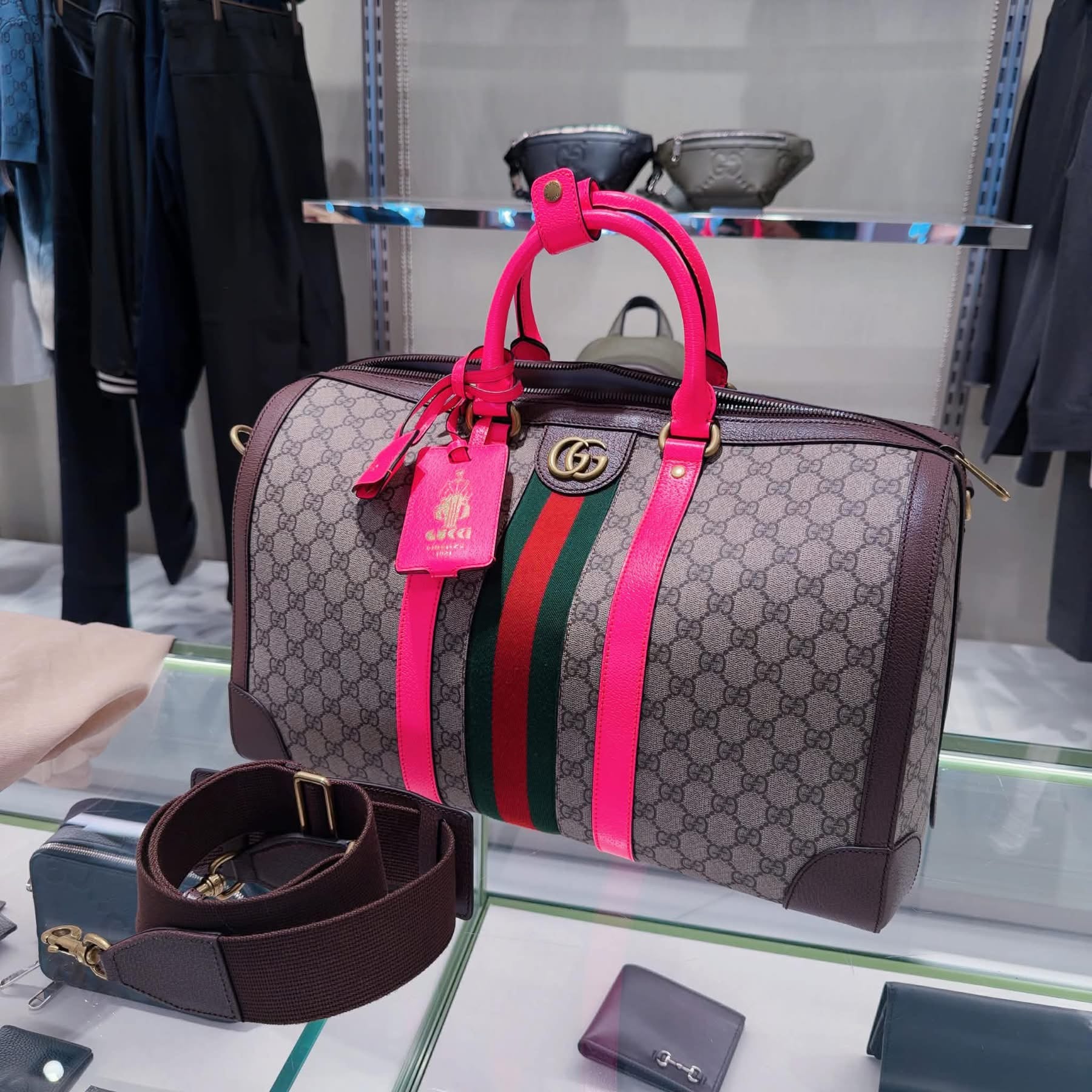 Gucci GG Supreme Duffle Bag – Brown Canvas – Neon Pink Handles – Web Stripe