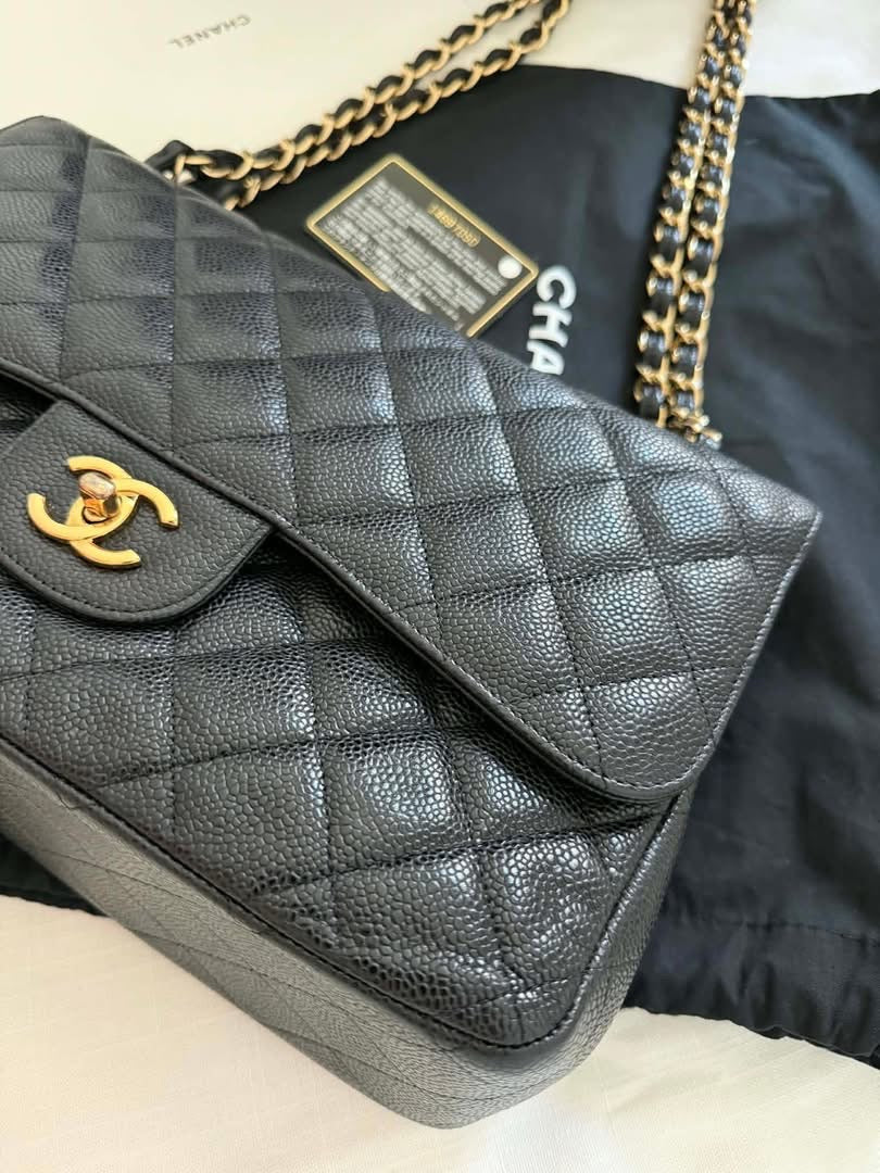 Chanel Classic Flap Jumbo