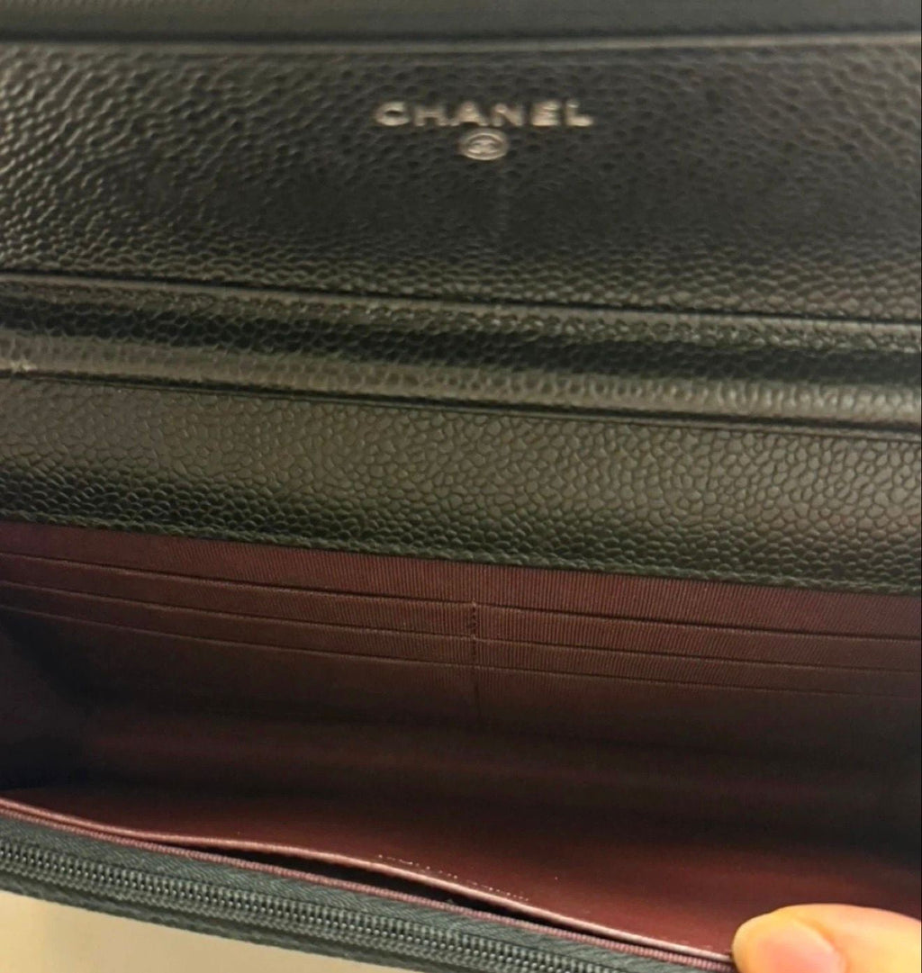 Chanel Wallet on Chain (WOC)