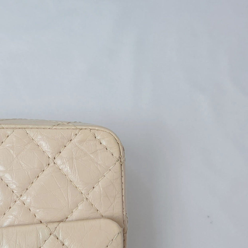 Chanel 2.55 Reissue Beige Gold Calfskin – Classic Timeless Flap