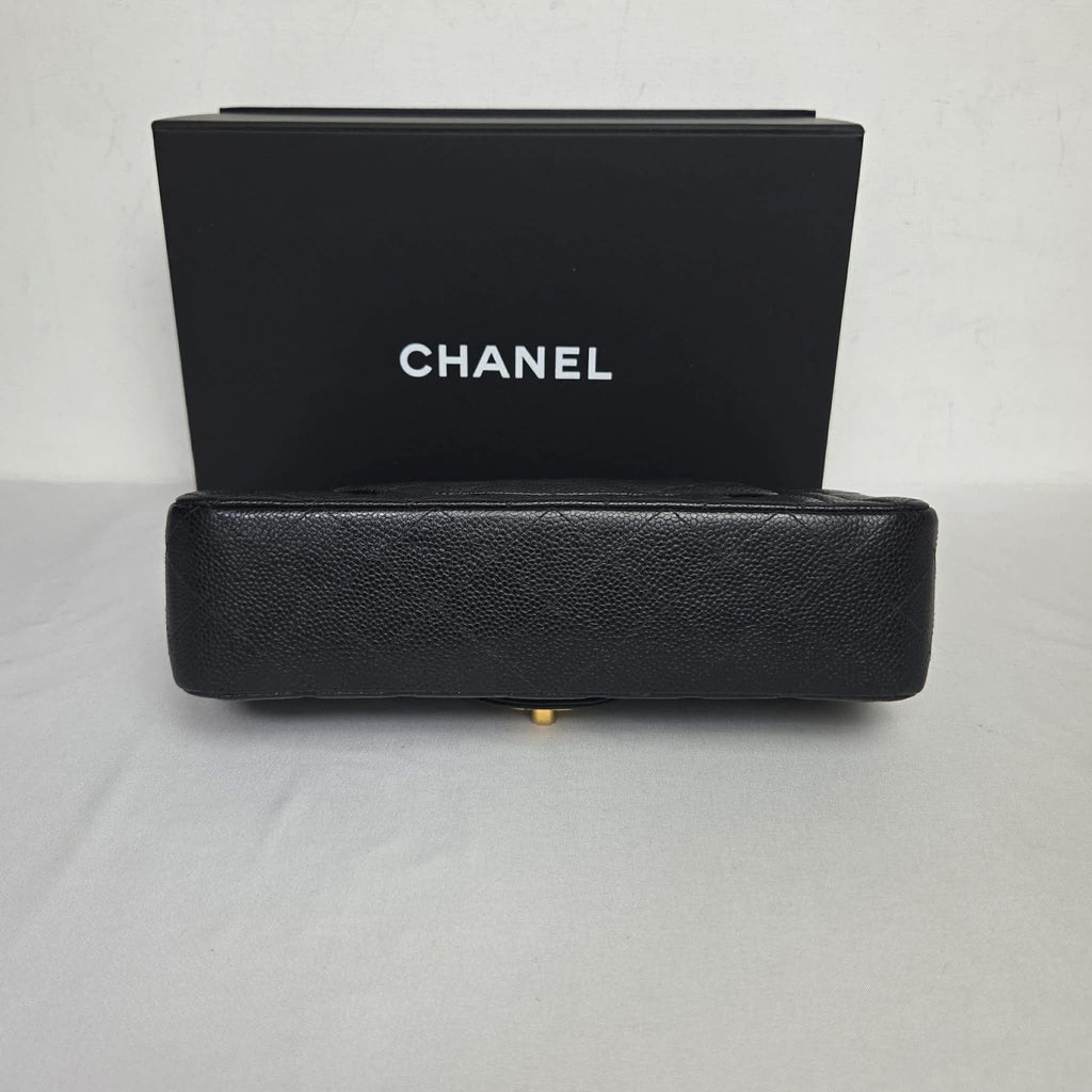 Chanel Classic Medium Black